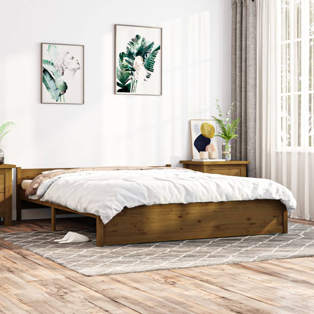 Solid wood bed honey brown 200x200 cm